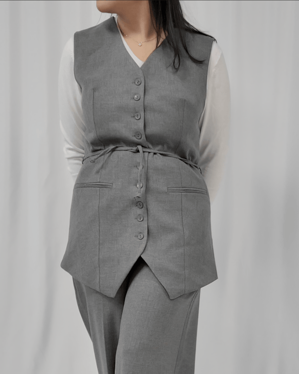 steel motion vest front view